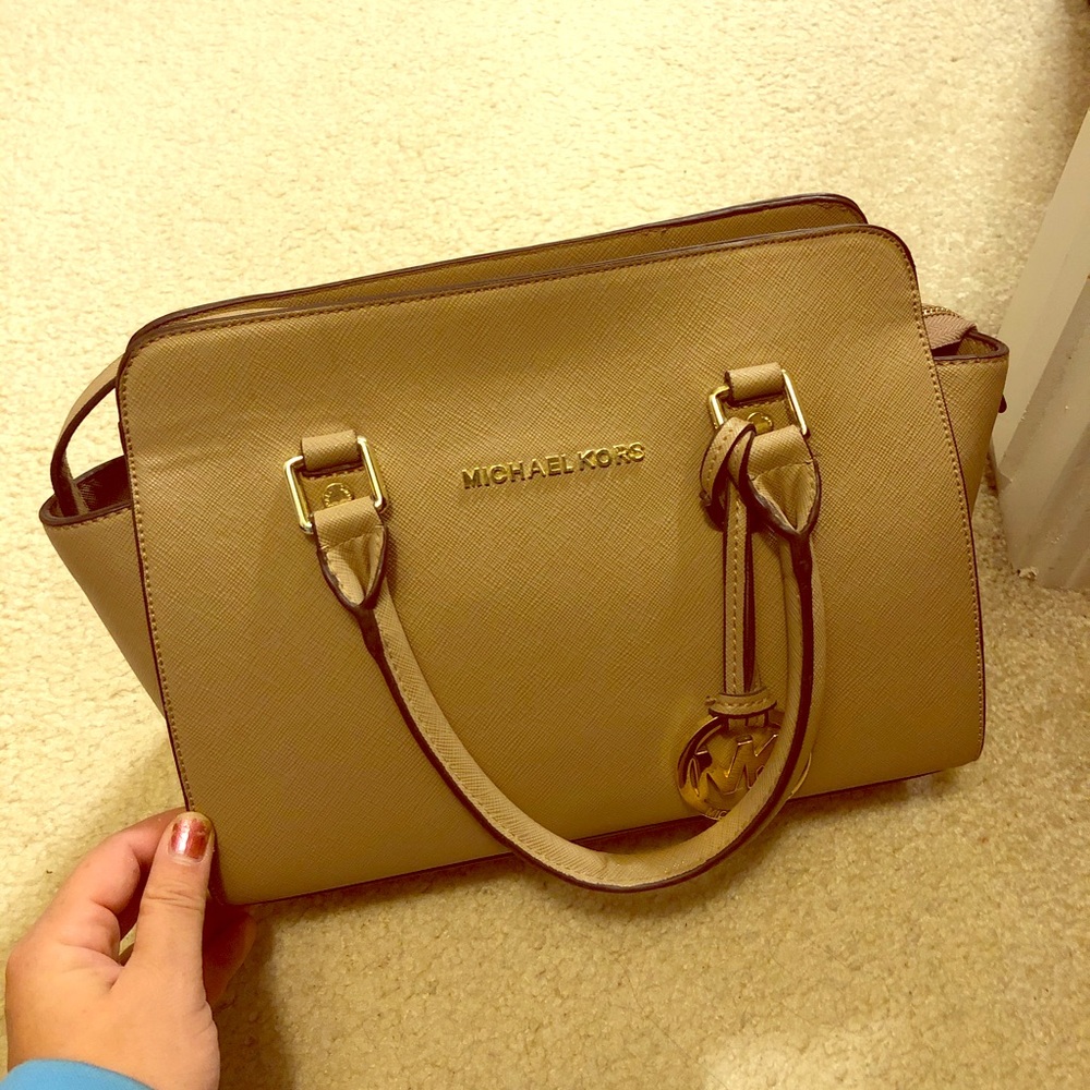 Michael Kors Knock off purse